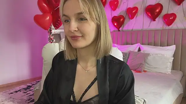 _Vikky_Moon_'s Live XXX Chat