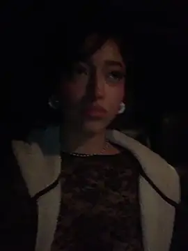 XXX chat uživo modela LilithMonette