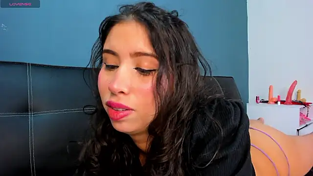 Czat XXX na żywo – purplay_98