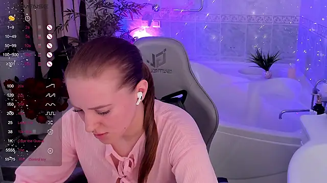 AnnaGrees: онлайн-секс-чат