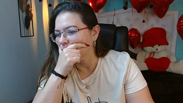 MsJossie live XXX chat