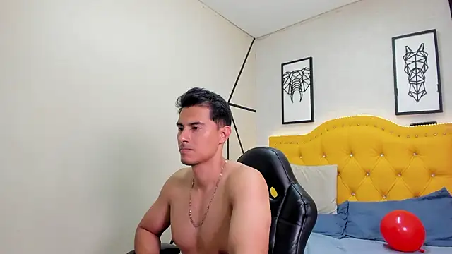 Chatroom XXX en direct de Mike_Conors