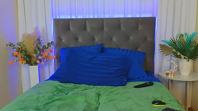 Chat XXX Live Ariana_Petite