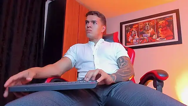 ALPHA_DOMINUS_ Chat XXX live