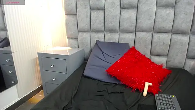 Show de jennifer_0717 na webcam