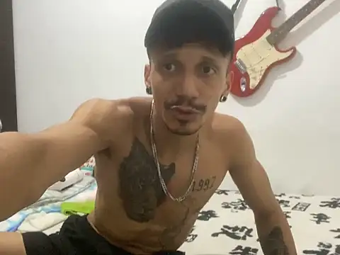 Andreyssantos Live XXX-Chat