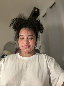 Czat XXX na żywo – Lucy_wilson5