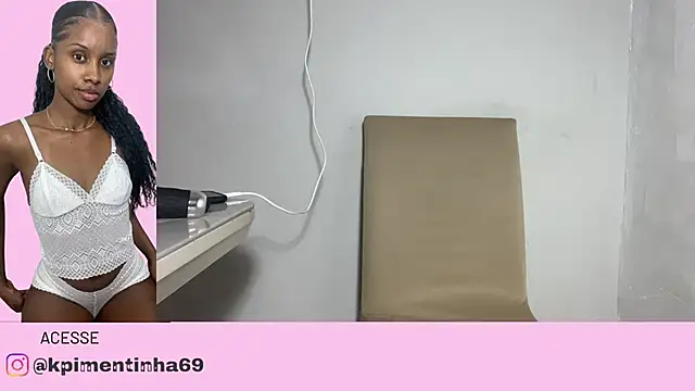 Chat XXX en directo de Ketpimentinha09