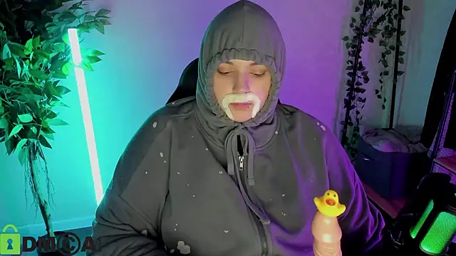 Mia_R0ssのライブXXXチャット