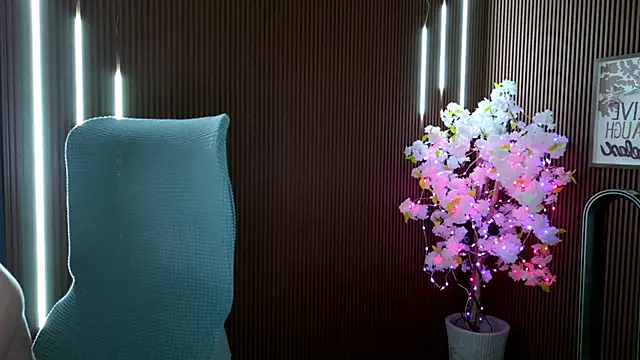 Chat XXX Live xxforyoureyesonlyxx