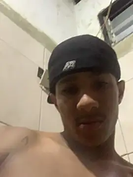 Show modela mario_diazhot na web-kameri