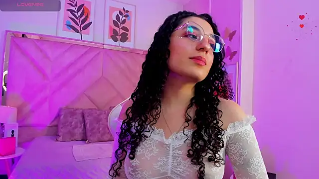 Chat +18 de DemiJones_ ao vivo