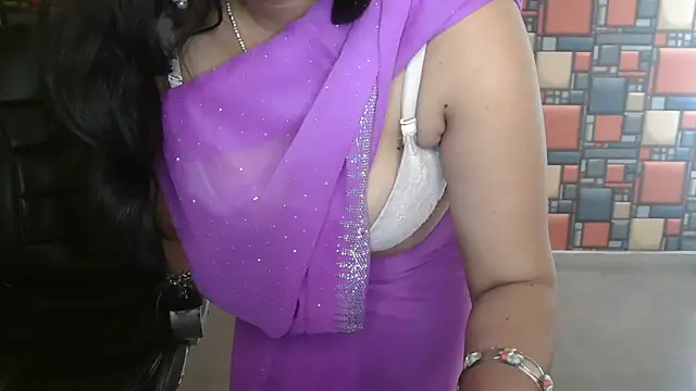 Yanshi55 Adlı Modelin Web Kamerası Şovu