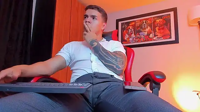 ALPHA_DOMINUS_ Chat XXX in diretta