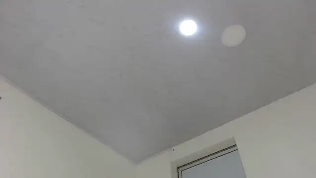 Kitty_Mifl élő XXX-chatje