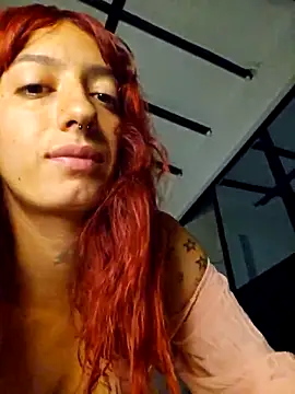 _alone-_- Live XXX-chat