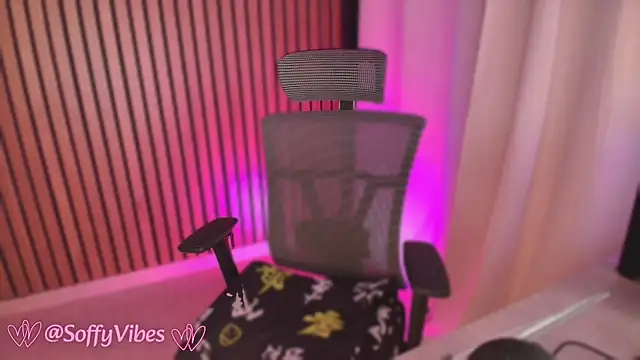 soffyvibes-'s Live XXX Chat