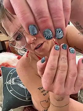 goodgirlbabydoll Adlı Modelin Canlı XXX Sohbeti