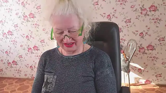 Maya_Mayflower – Naživo XXX chat