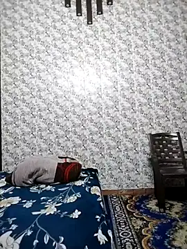 Cute-Janvi20 Adlı Modelin Canlı XXX Sohbeti