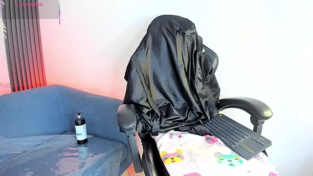 ShaunaDream Adlı Modelin Canlı XXX Sohbeti