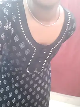 Show modela pari_rani7 na web-kameri