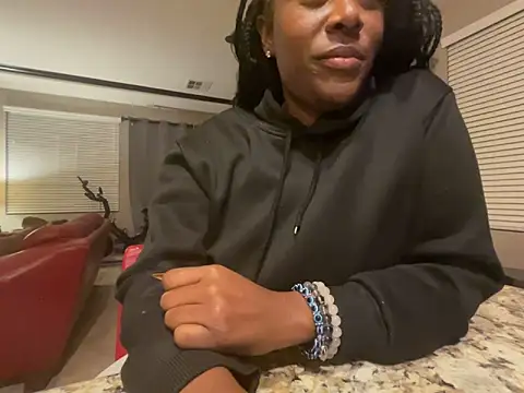 Anadia_Starr: διαδικτυακό σόου στην κάμερα