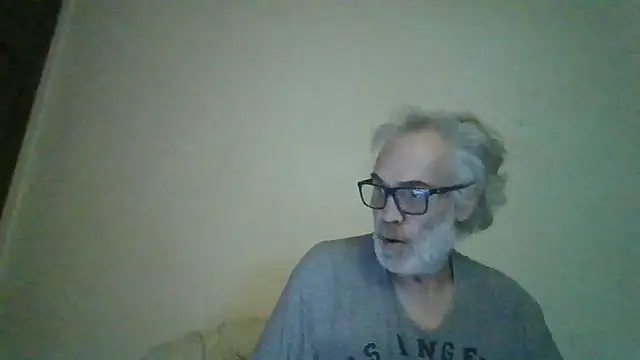 Charliebraum1974 Chat XXX in diretta