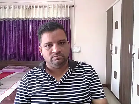 dhruv_love Webcam Show