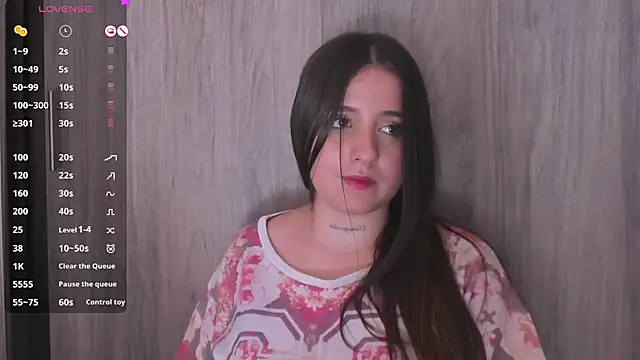 Chat +18 de Sabrina_Lennox ao vivo