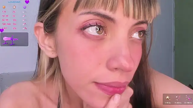 MiaGoth_のライブXXXチャット