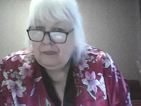 Alexia64231 Show in webcam