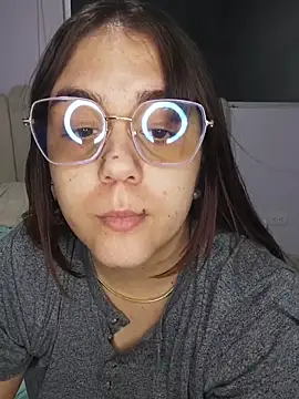 its_lauu_ live XXX chat