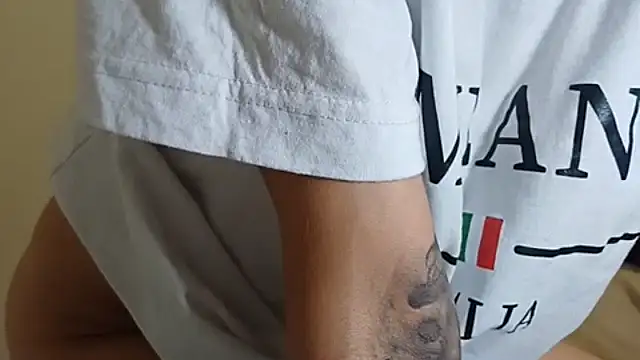 Chat +18 de liz0202 ao vivo