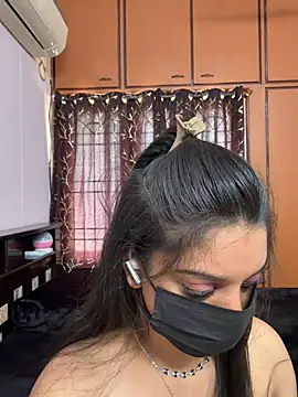 Czat XXX na żywo – Sirishateluguammai