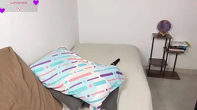 Chat +18 de blue__moon_ ao vivo