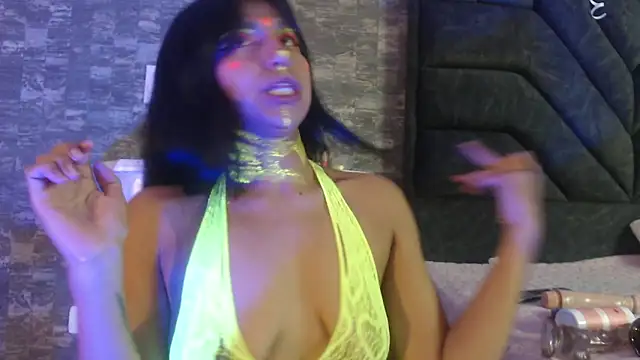 Czat XXX na żywo – Keila_Fg