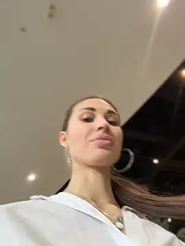 Charming_RittaのライブXXXチャット