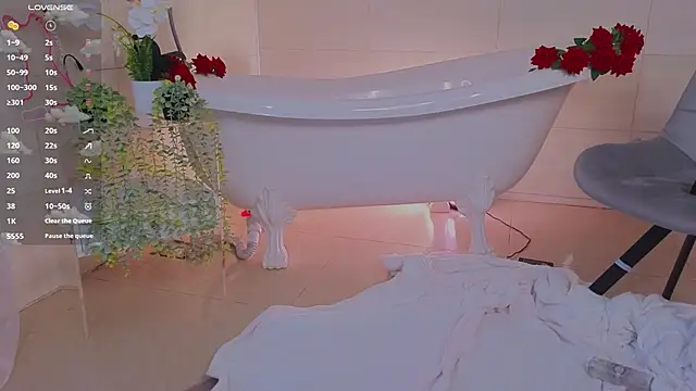 Živý XXX chat WICKEDEMBER