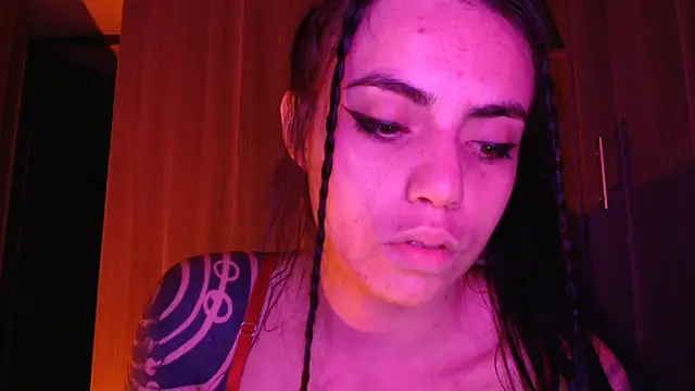 i_am_nina_ Live XXX-Chat