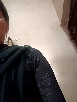 Rubi12A 网络视讯表演