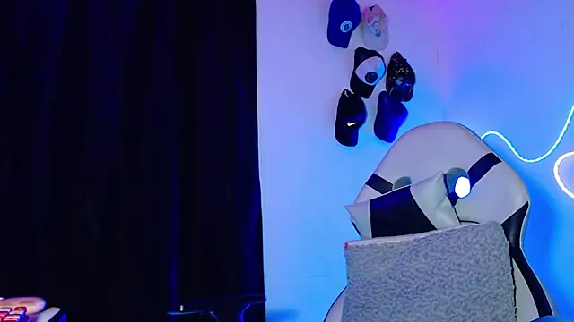 دردشة sebastian_horny الجنسية المباشرة