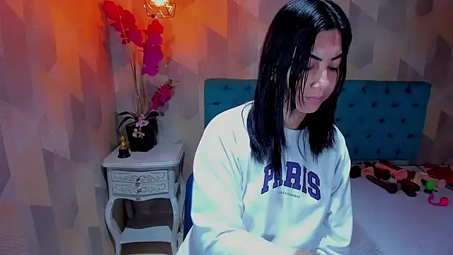 AdaFawxx লাইভ XXX চ্যাট