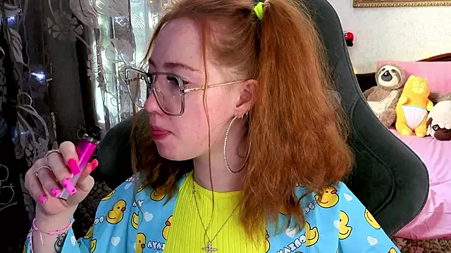 TinaBrook's Live XXX Chat