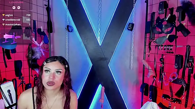 دردشة MissScarlet_Ela_bdsm الجنسية المباشرة