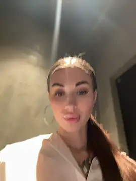 Czat XXX na żywo – Charming_Ritta