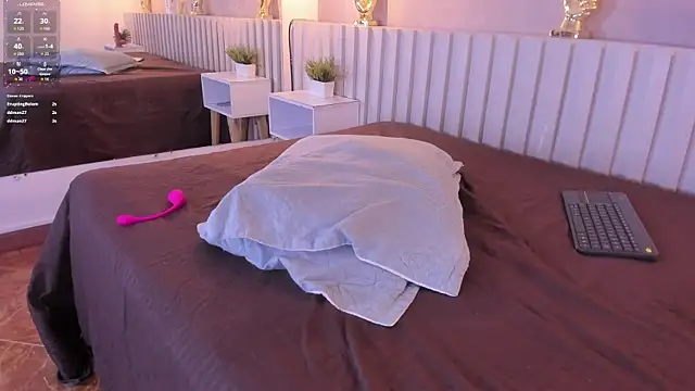 Luna_Tylor Chat XXX live