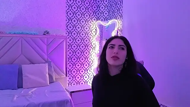 Ixchel_tay's Live XXX Chat