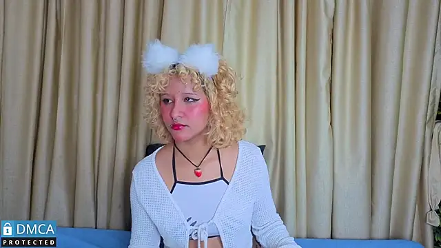 ahsly_Zam Adlı Modelin Canlı XXX Sohbeti