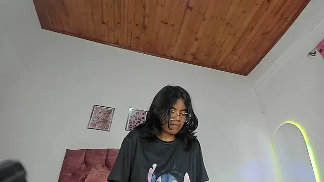 แชท XXX สดของ luna_velveth